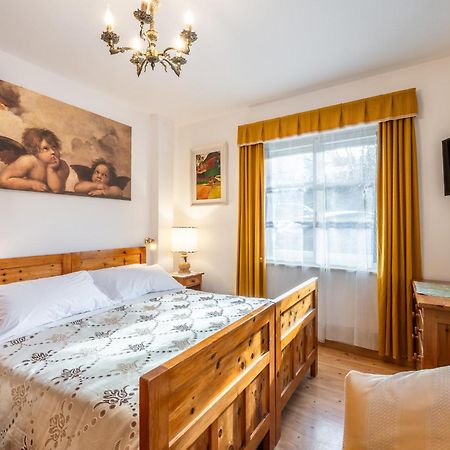 Olimpia Lodge Cortina dʼAmpezzo Eksteriør billede